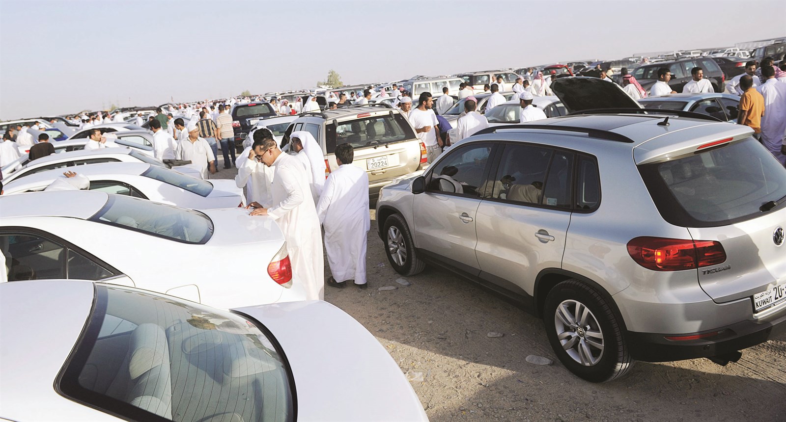 u0633u064au0627u0631u0629 u0644u0644u0628u064au0639  (u062au0635u0648u064au0631 u0646u0627u064au0641 u0627u0644u0639u0642u0644u0629)