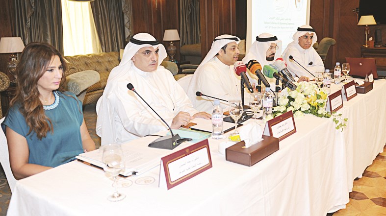 المتحدثون في المؤتمر الصحافي من أعضاء اللجنة التنسيقية