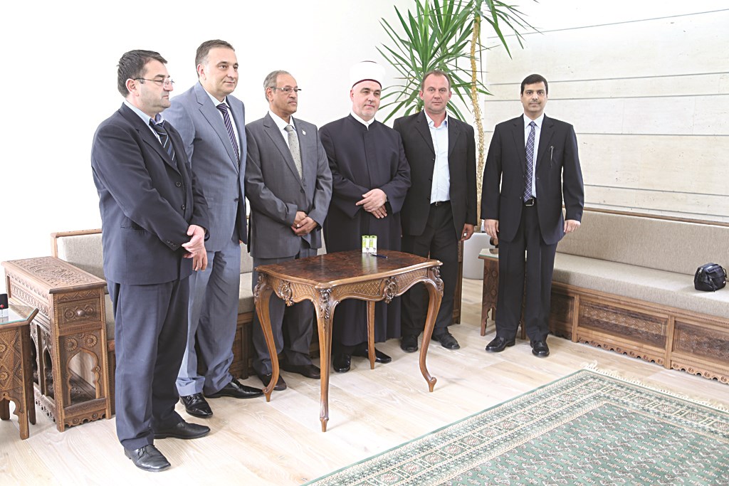 u0627u0644u062du0633u0627u0648u064a u0645u0639 u0648u0632u064au0631 u0634u0624u0648u0646 u0627u0644u0644u0627u062cu0626u064au0646 u0648u062du0642u0648u0642 u0627u0644u0625u0646u0633u0627u0646 u0627u0644u0628u0648u0633u0646u064a