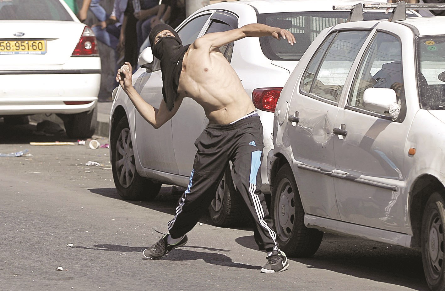 u0641u0644u0633u0637u064au0646u064a u064au0644u0642u064a u062du062cu0631u0627u064b u0639u0644u0649 u0627u0644u062cu0646u0648u062f u0627u0644u0627u0633u0631u0627u0626u064au0644u064au064au0646 u062eu0644u0627u0644 u0627u0634u062au0628u0627u0643u0627u062a u0641u064a u062du064a u0648u0627u062fu064a u062cu0648u0632 u0628u0627u0644u0642u062fu0633 u0627u0644u0634u0631u0642u064au0629    (u0627 u0641 u0628)