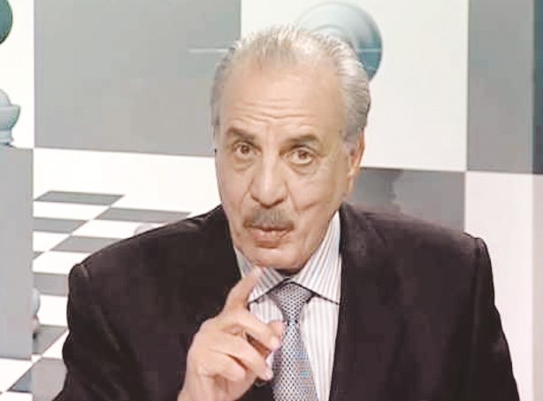 وزير الإعلام السابق الإعلامي محمد السنعوسي