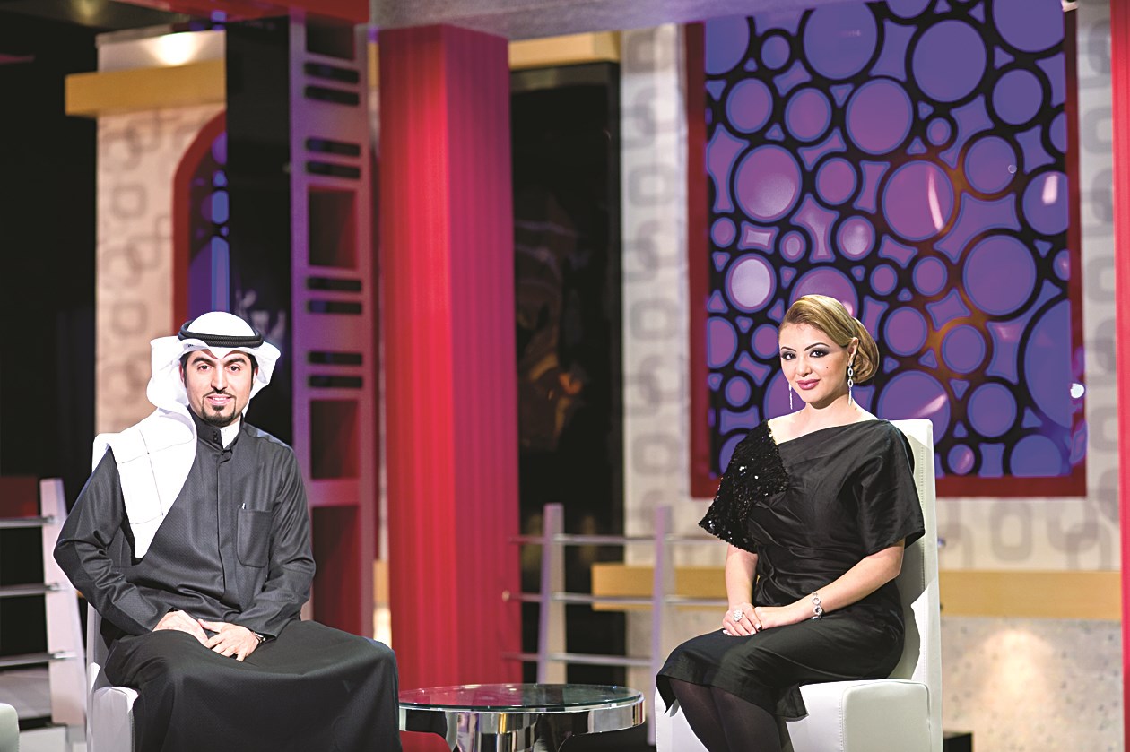 زينة كرم ونواف القطان أول من قدما «مسائي»