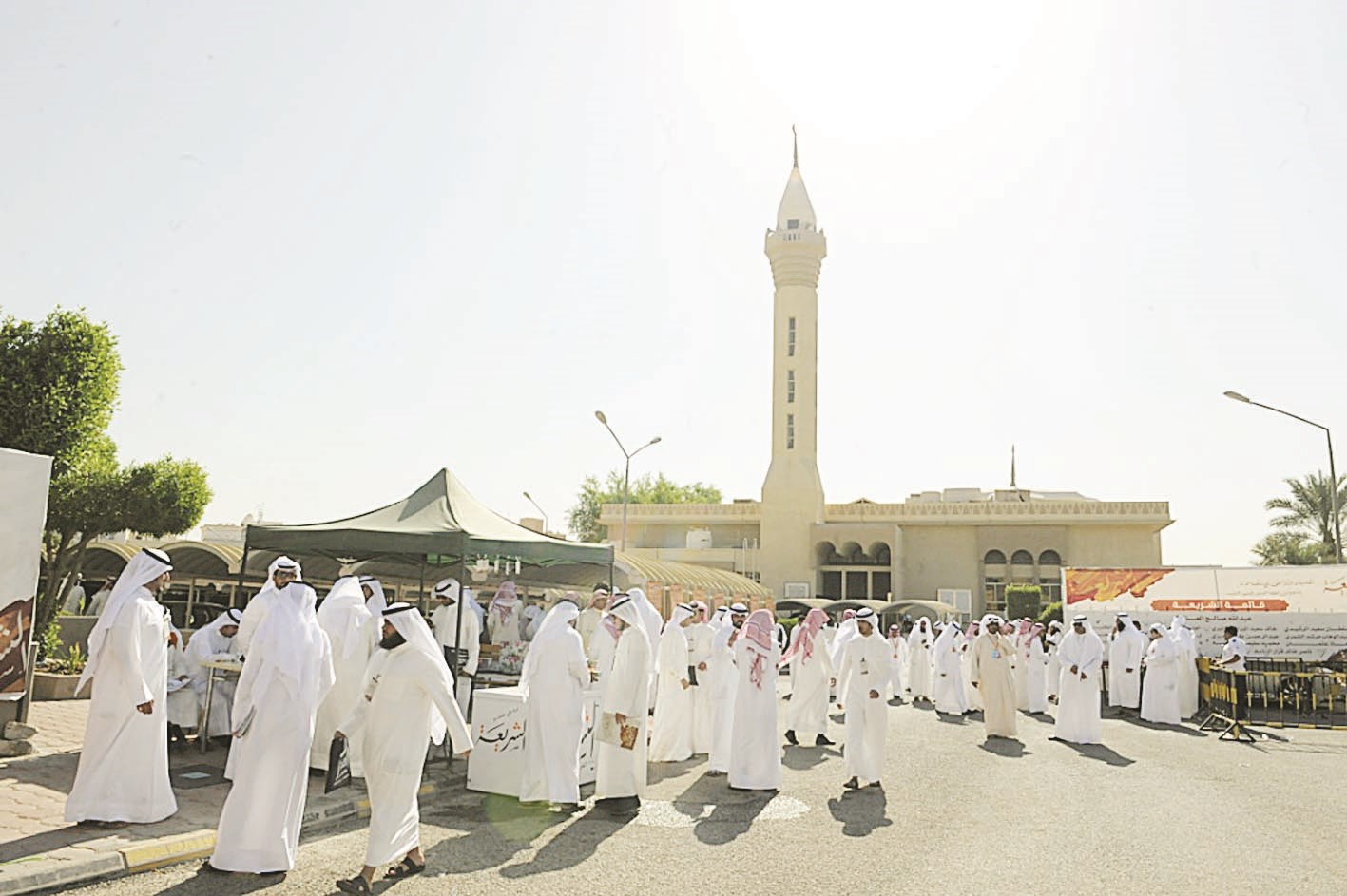 طلبة "الشريعة" اختتموا انتخابات الروابط والجمعيات