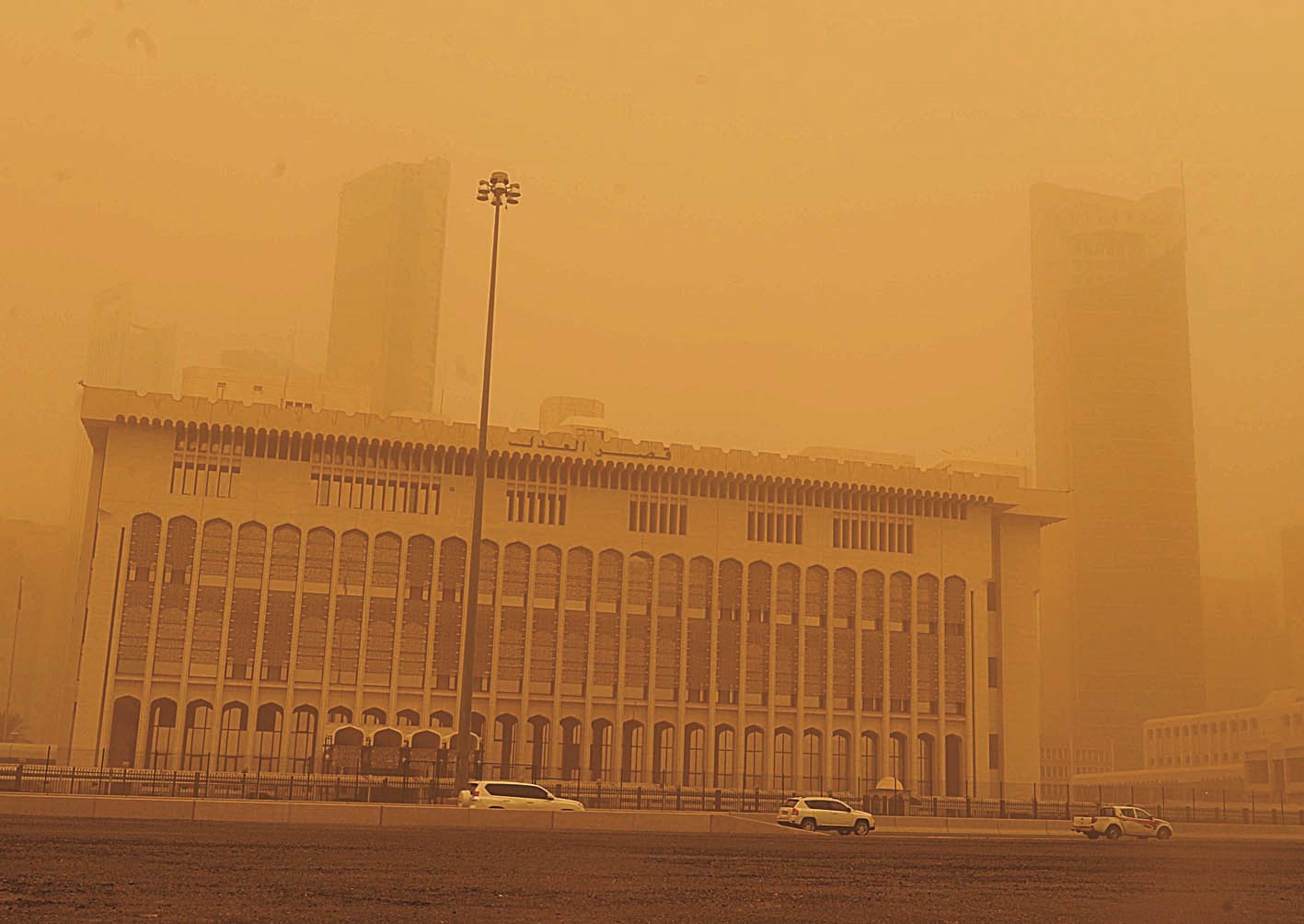 « الطوز» حجب الرؤية عن قصر العدل