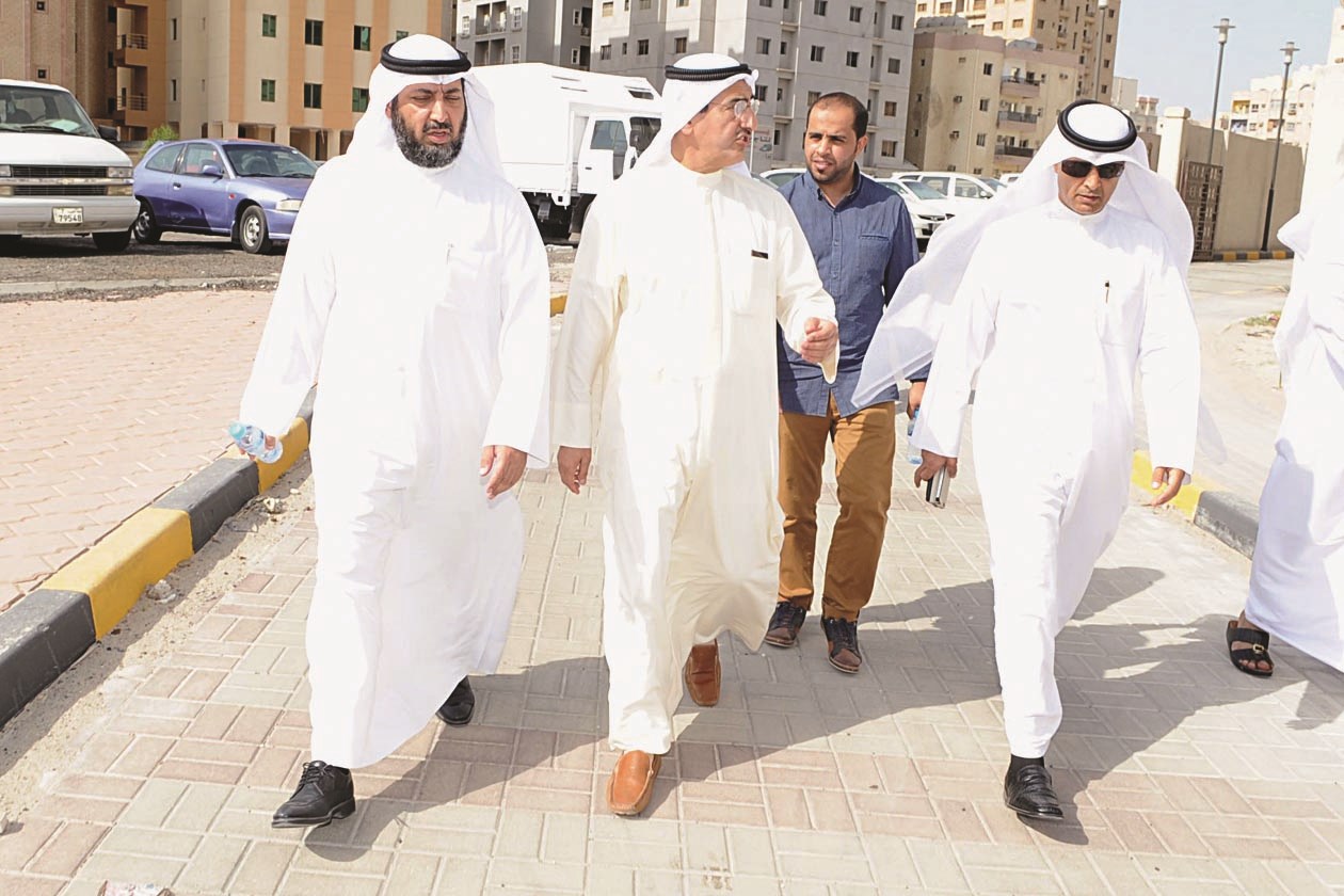 الإبراهيم والأذينة خلال الجولة ( تصوير كرم ذياب )