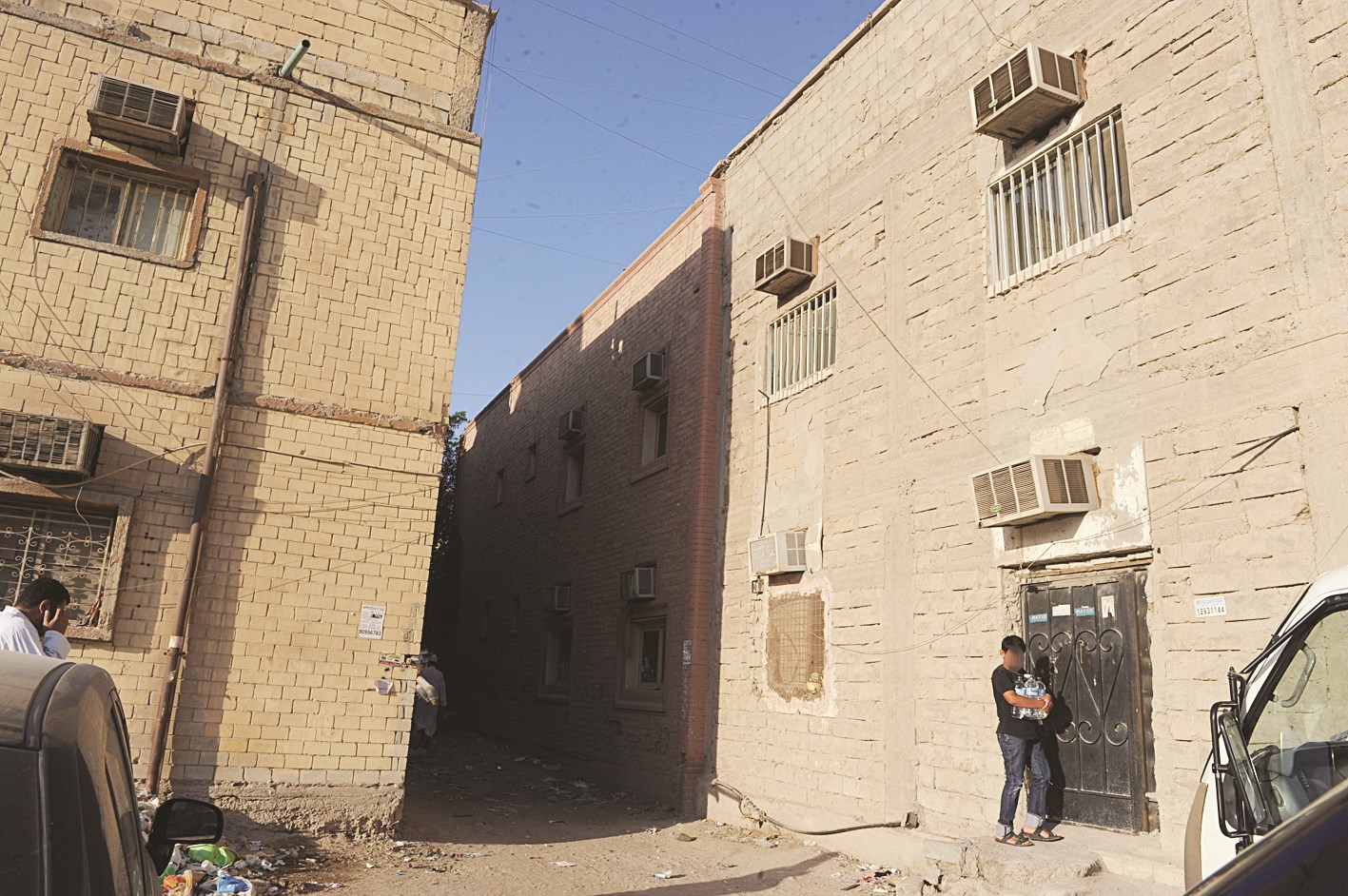 u0628u064au0648u062a u0645u062au0647u0627u0644u0643u0629 (u062au0635u0648u064au0631 u0632u0643u0631u064au0627 u0639u0637u064au0629)