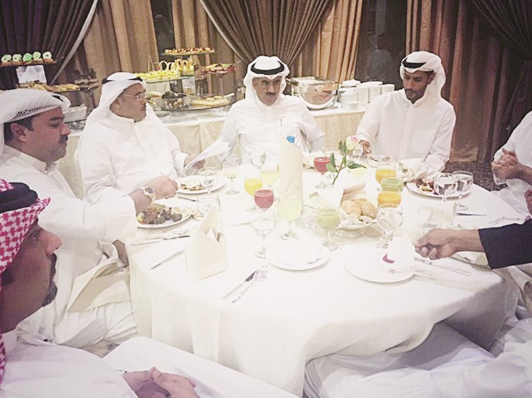 u0639u0627u0634u0648u0631 u0648u0627u0644u062fu0628u0648u0633 u0648u0627u0644u0645u0631u0632u0648u0642 u0648u0627u0644u063au0627u0646u0645 u062eu0644u0627u0644 u0627u0644u0639u0634u0627u0621 u0627u0644u0630u064a u0623u0639u0642u0628 u0627u0644u0627u062cu062au0645u0627u0639