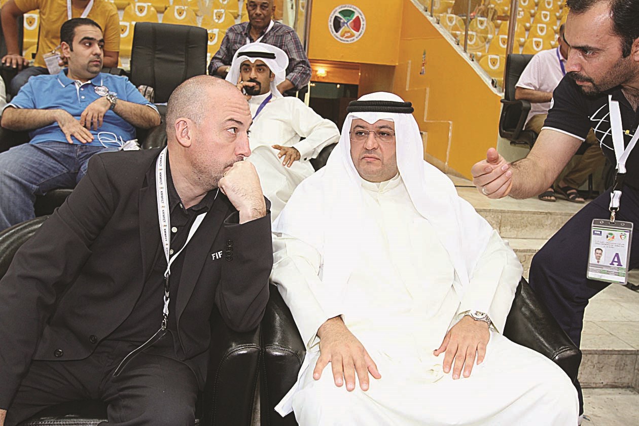 طلال المحمد والمدرب