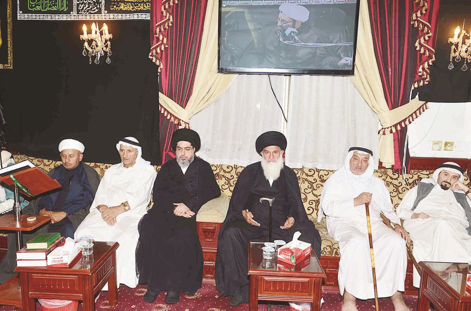 رجال دين وحضور