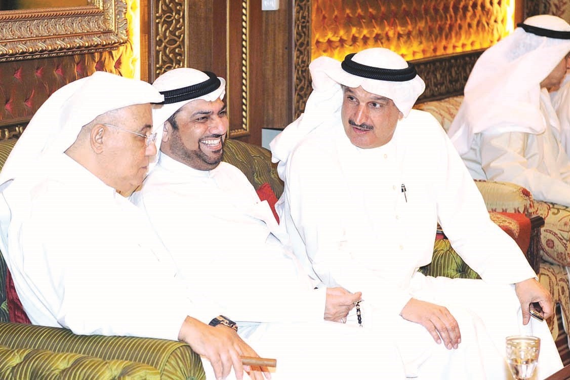 العوضي والزلزلة والفضل