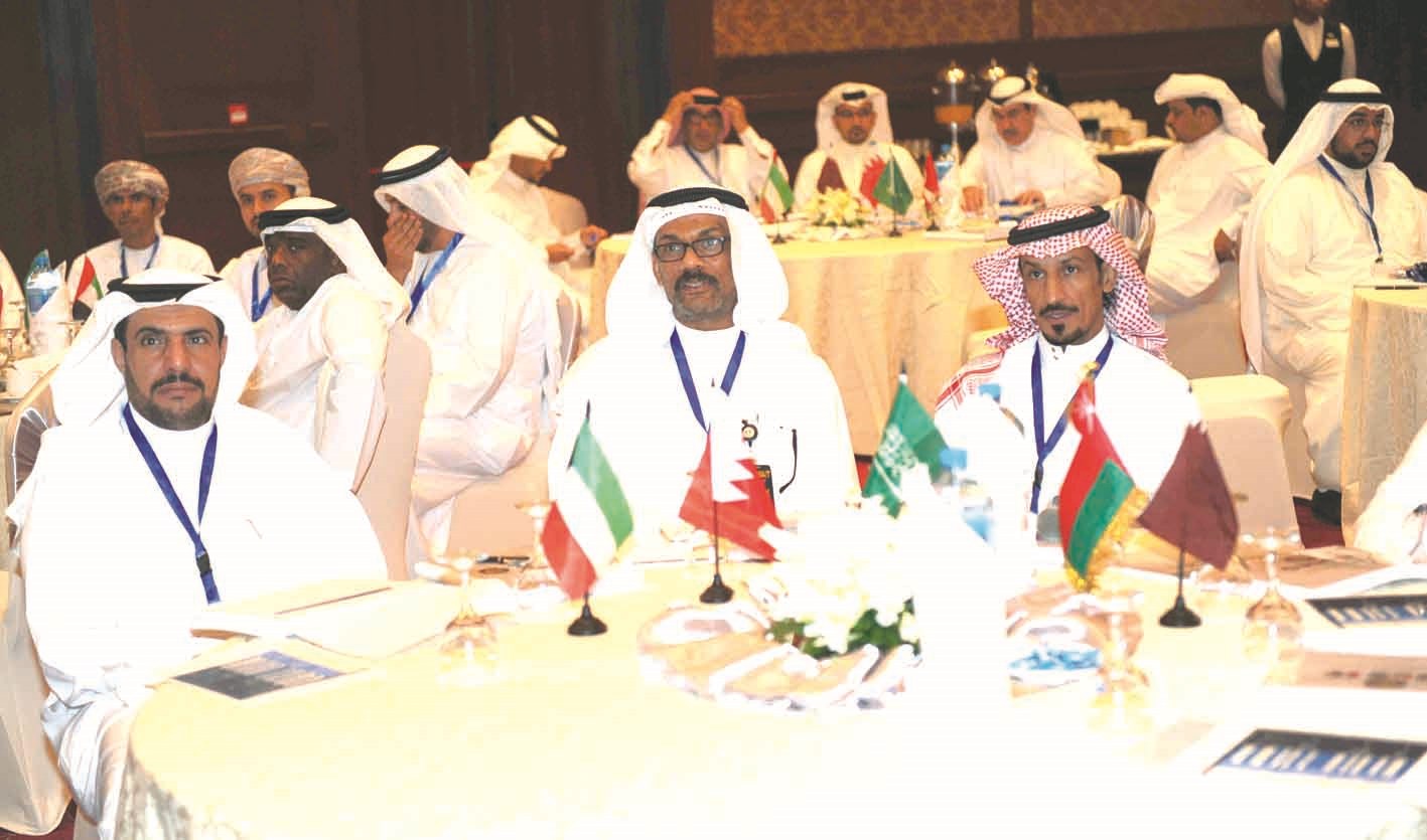 u0645u0645u062bu0644u0648 u062fu0648u0644 u0627u0644u062eu0644u064au062c b(u062au0635u0648u064au0631 u0637u0627u0631u0642 u0639u0632u0627u0644u062fu064au0646)