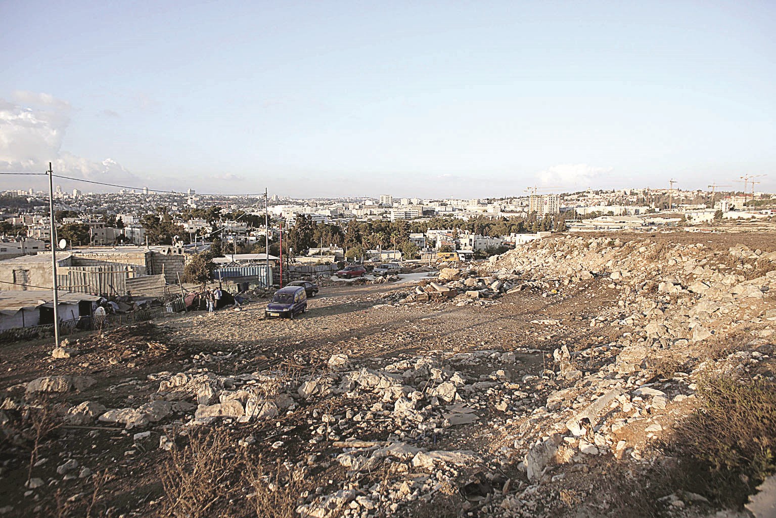 u0645u0646u0638u0631 u0639u0627u0645 u0644u062du064a u00abu062cu064au0641u0627u062a u0647u0627u0645u0627u062au0648u0633u00bb u0627u0644u0627u0633u062au064au0637u0627u0646u064a u0641u064a u062cu0646u0648u0628 u0634u0631u0642u064a u0627u0644u0642u062fu0633 ( u0627 u0641 u0628)