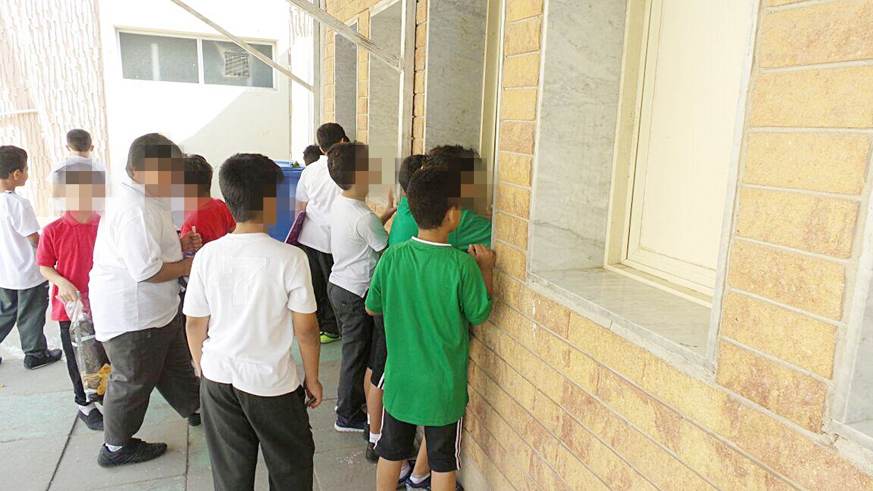 إيرادات المقاصف المدرسية كبيرة