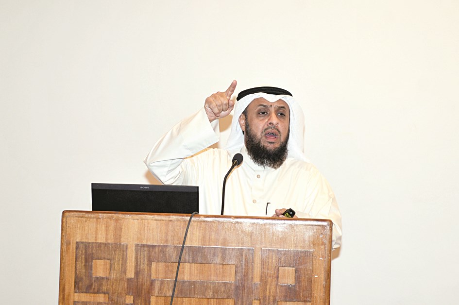 u0628u062fu0631 u0627u0644u063au0636u0648u0631u064a u0645u062au062du062fu062bu0627u064b     (u062au0635u0648u064au0631 u0647u0646u062fu0627u0648u064a)