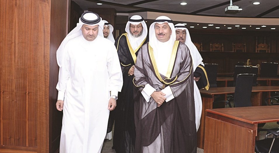 u0627u0644u0648u0641u062f u062eu0644u0627u0644 u0625u062du062fu0649 u0627u0644u0632u064au0627u0631u0627u062a u0644u0644u0645u062du0627u0643u0645 u0648u0627u0644u0625u062fu0627u0631u0627u062a u0627u0644u0642u0637u0631u064au0629