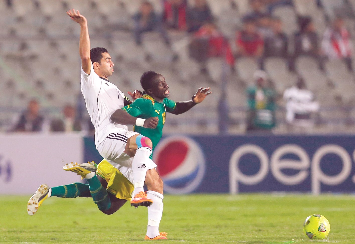 u0623u062du0645u062f u0641u062au062du064a u062eu0644u0627u0644 u0645u0628u0627u0631u0627u0629 u0641u0631u064au0642u0647 u0623u0645u0627u0645 u0627u0644u0633u0646u063au0627u0644 u0641u064a u0627u0644u062cu0648u0644u0629 u0627u0644u0645u0627u0636u064au0629