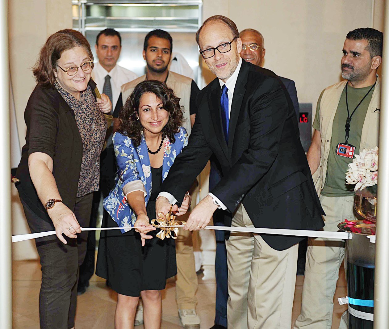 u0627u0644u0633u0641u064au0631 u0627u0644u0623u0645u064au0631u0643u064a u064au0642u0635 u0634u0631u064au0637 u0627u0641u062au062au0627u062d u0627u0644u0645u0639u0631u0636