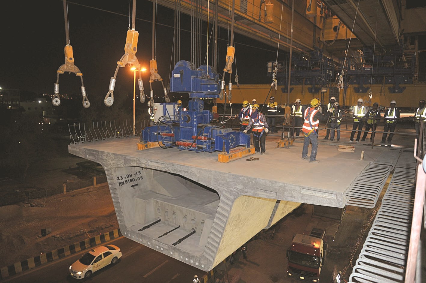 أعمال لا تتوقف