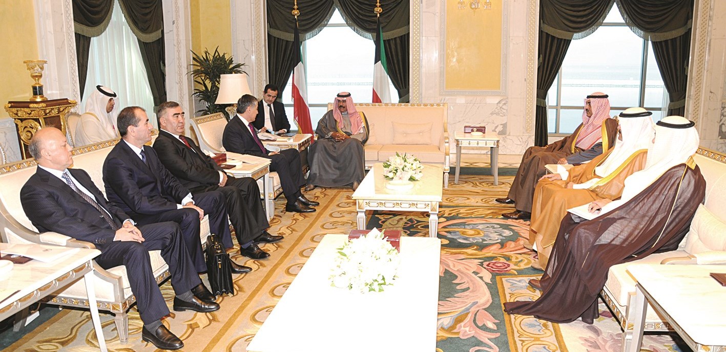 ... ومستقبلاً وزير خارجية جمهورية طاجيكستان