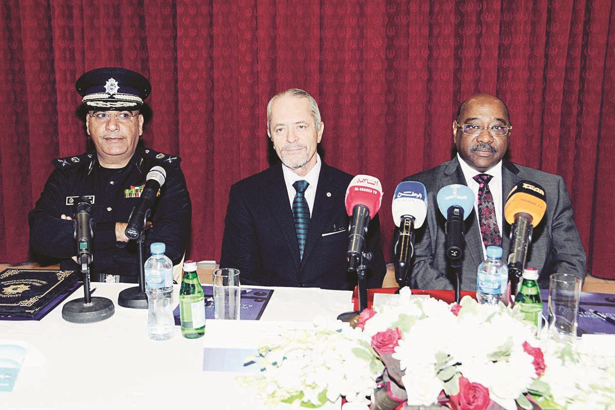 u0627u0644u062eu0634u062au064a u0648u062cu064au0631u0627u0631u062f u0648u0627u0644u062fu064au064au0646 u062eu0644u0627u0644 u0627u0644u0646u062fu0648u0629 (u062au0635u0648u064au0631 u0643u0631u0645 u0630u064au0627u0628)