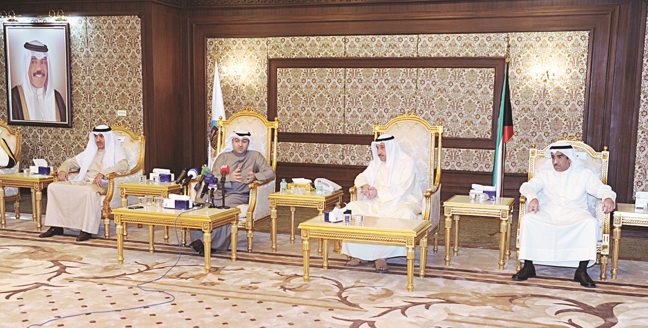 u0623u0628u0644 u0645u062au062du062fu062bu0627u064b u0641u064a u062fu064au0648u0627u0646 u0645u062du0627u0641u0638u0629 u0627u0644u0641u0631u0648u0627u0646u064au0629