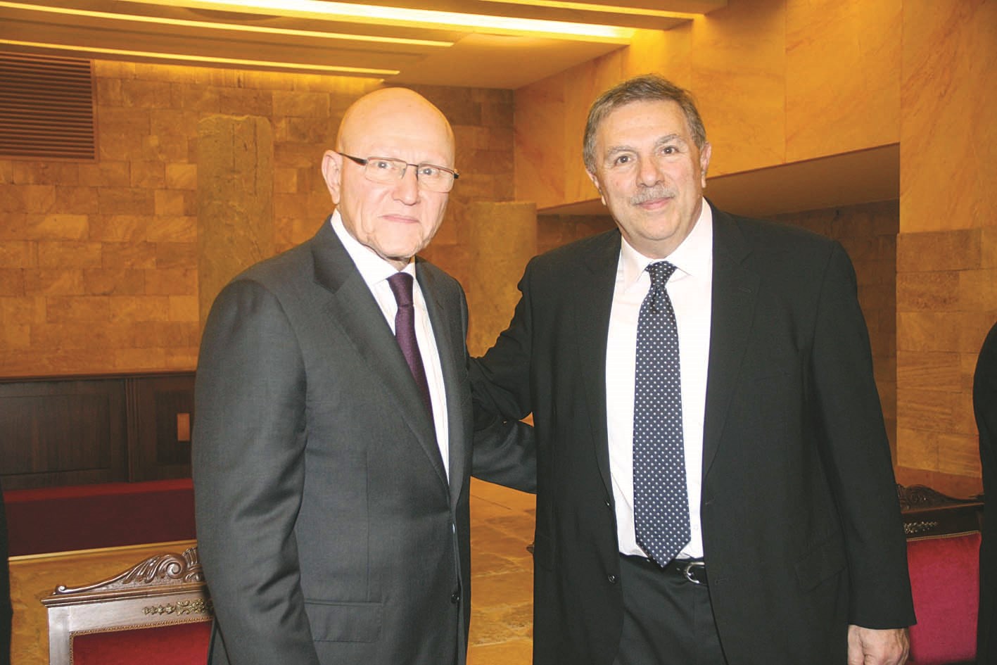 رئيس الحكومة تمام سلام مع صباح نجل الراحلة صباح