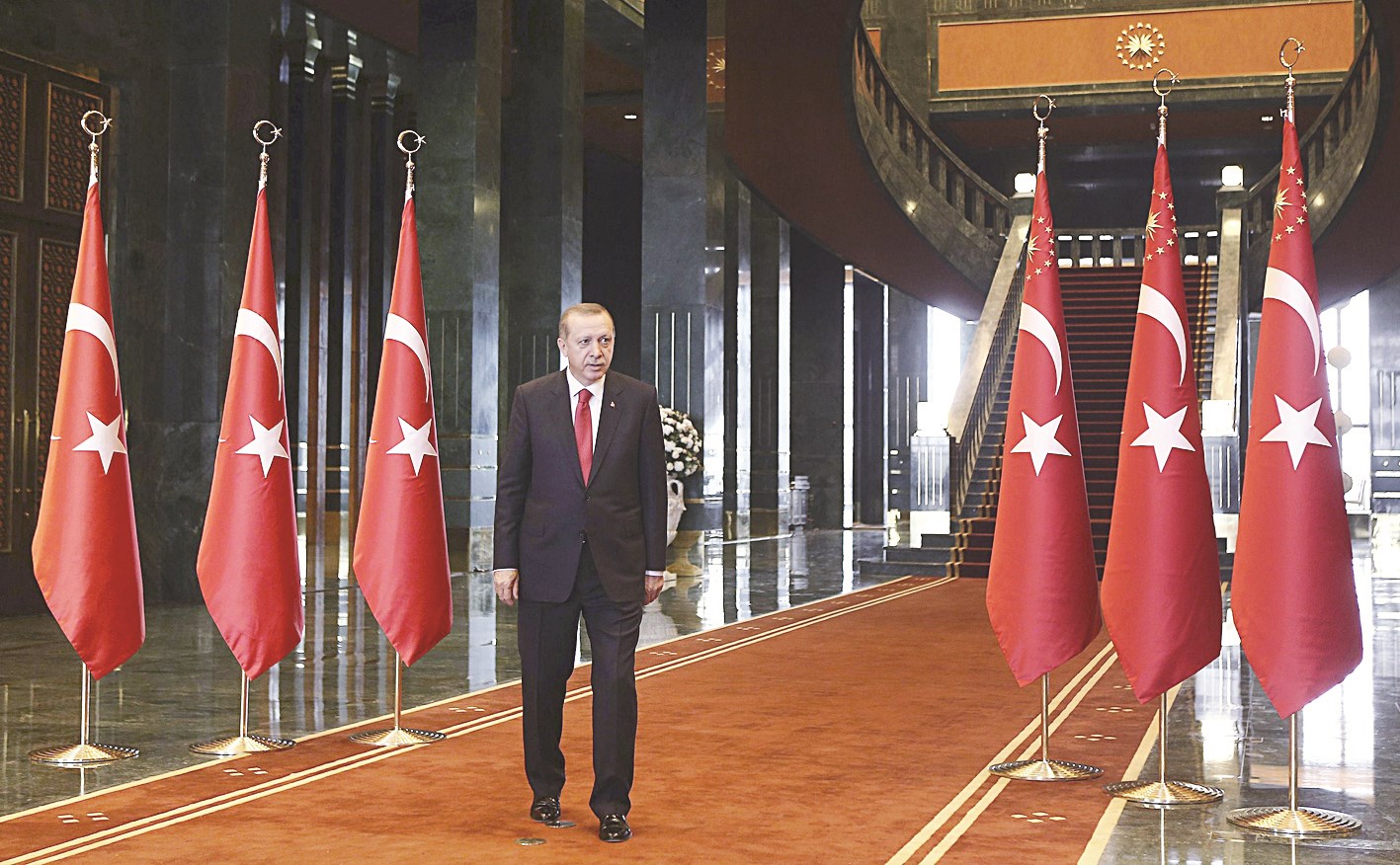 أردوغان داخل القصر