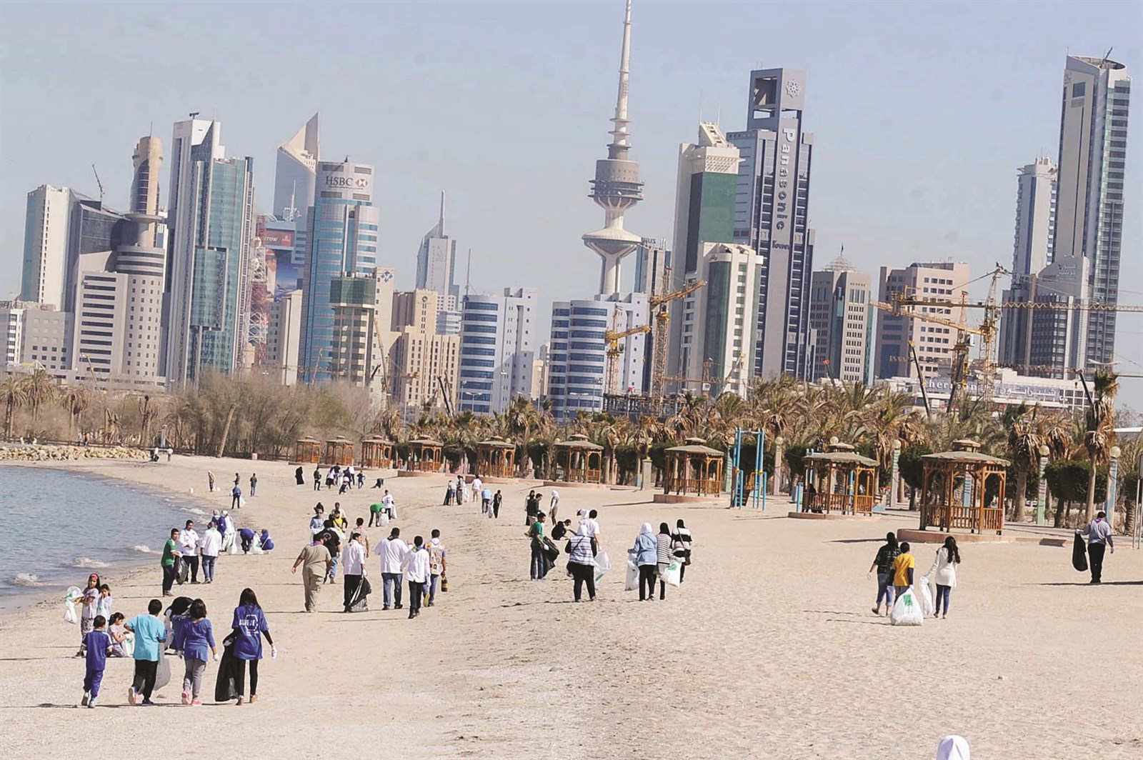 u0634u0627u0637u0626 u0627u0644u0634u0648u064au062e u062eu0644u0627u0644 u062du0645u0644u0629 u0627u0644u062au0646u0638u064au0641 u0623u0645u0633 (u062au0635u0648u064au0631 u0632u0643u0631u064au0627 u0639u0637u064au0629)