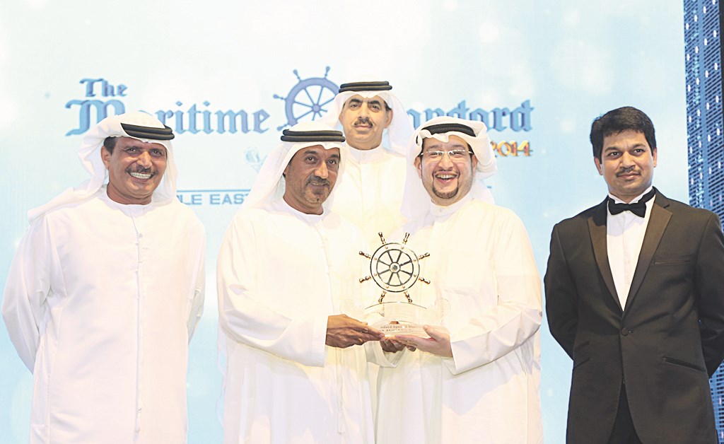 u0635u0628u0627u062d u0627u0644u0639u0644u064a u064au062au0633u0644u0651u0645 u062cu0627u0626u0632u0629 u0623u0634u0647u0631 u0634u062eu0635u064au0629 u0641u064a u0627u0644u0642u0637u0627u0639 u0627u0644u0628u062du0631u064a