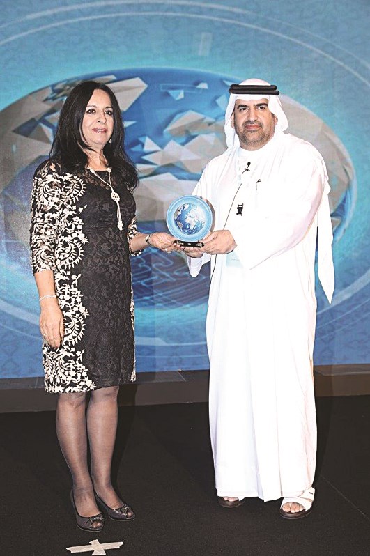 ... وإحدى المشاركات