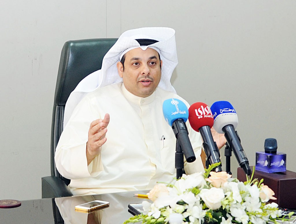 u0627u0644u0635u0627u0646u0639 u0645u062au062du062fu062bu0627u064b