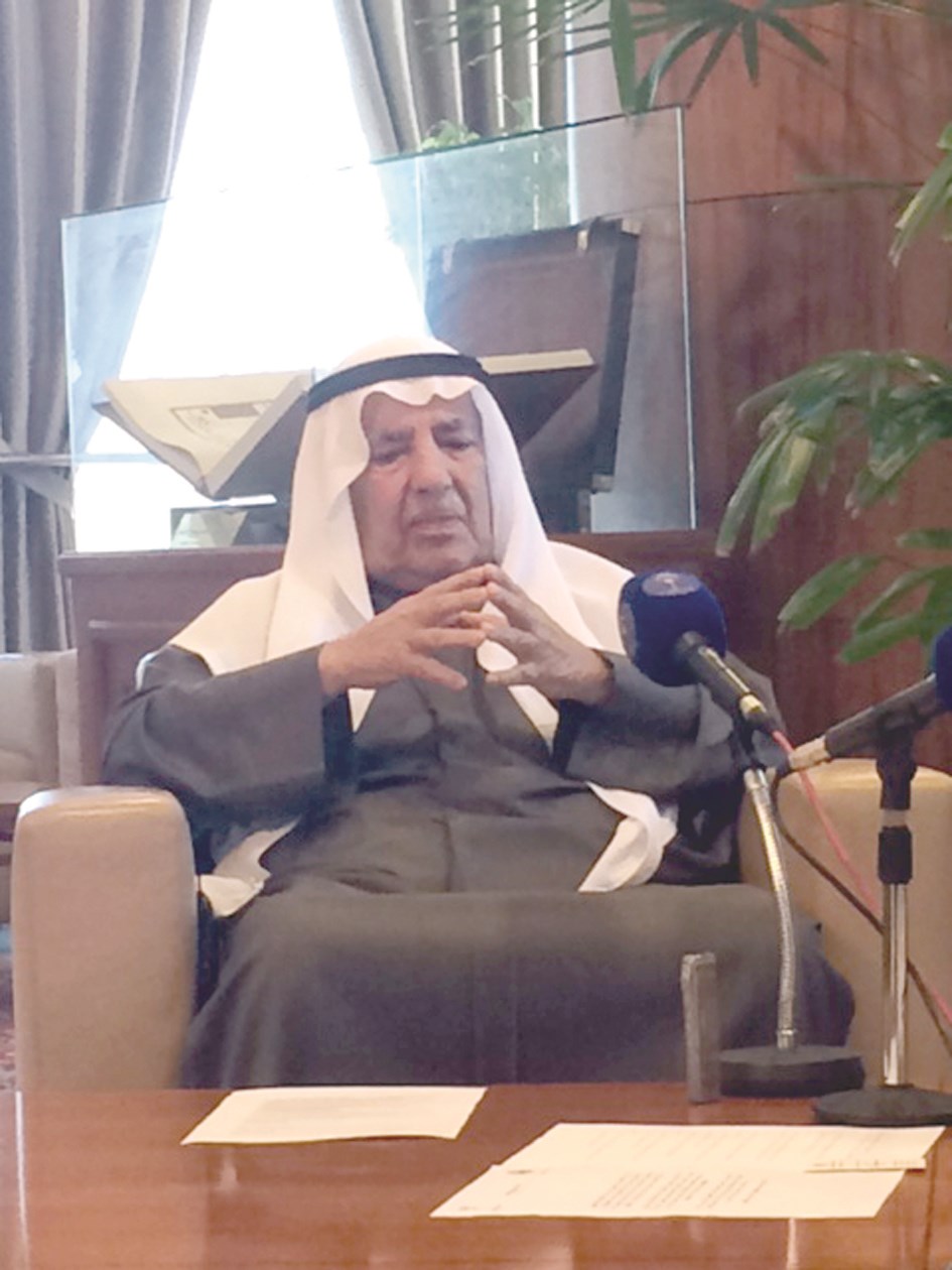 «عندما أتكلم عن (الغرفة) لابد أن أعود لأكثر من 300 سنة إلى الوراء»