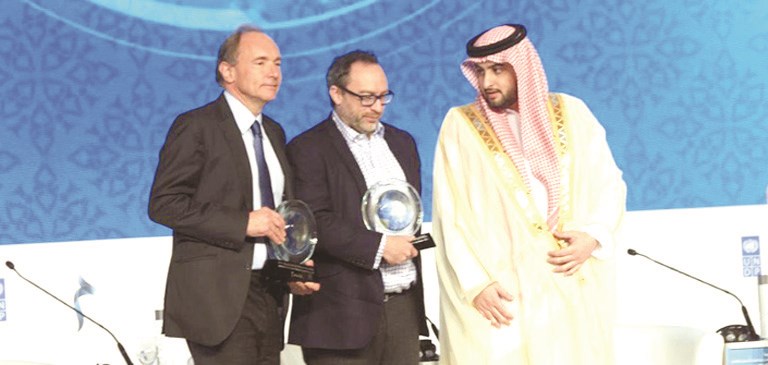 u0623u062du0645u062f u0628u0646 u0645u062du0645u062f u0628u0646 u0631u0627u0634u062f u0622u0644 u0645u0643u062au0648u0645 u064au0643u0631u0651u0645 u0645u0624u0633u0633u064eu064a u0648u00abu064au0643u064au0628u064au062fu064au0627u00bb u0648u00abu0627u0644u0625u0646u062au0631u0646u062au00bb