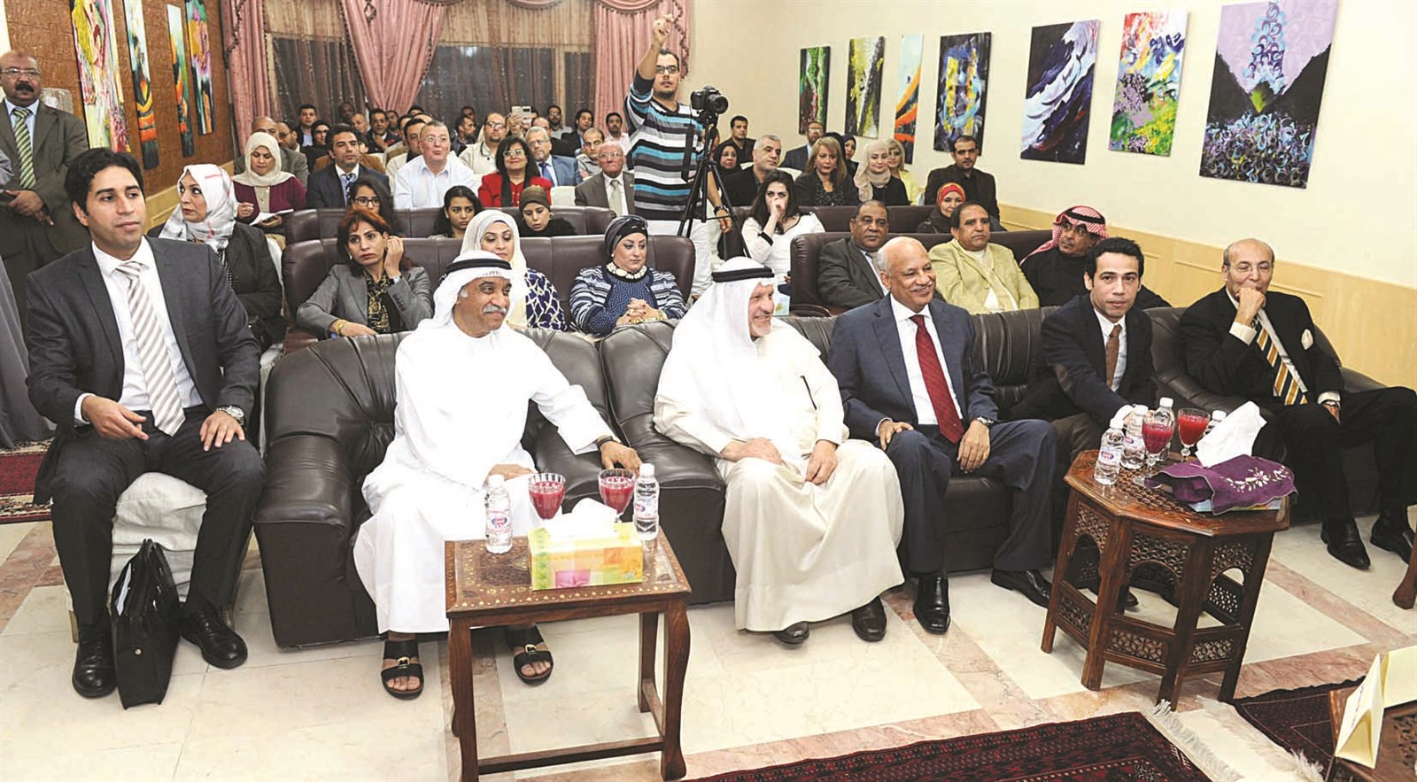 جانب من الحضور