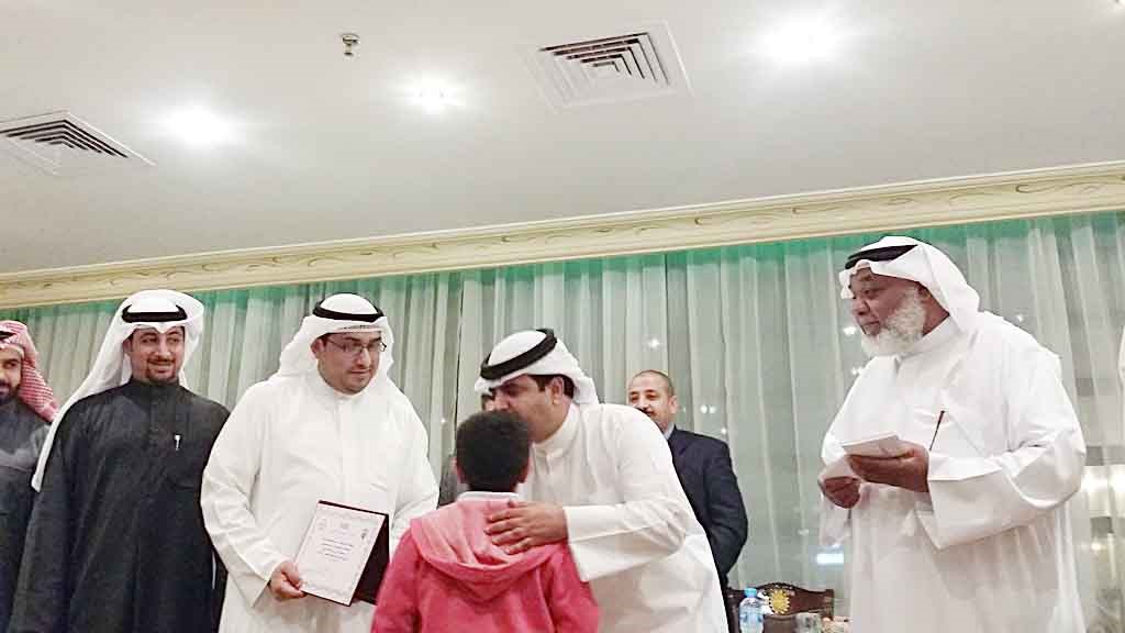 تهنئة لأحد الفائقين