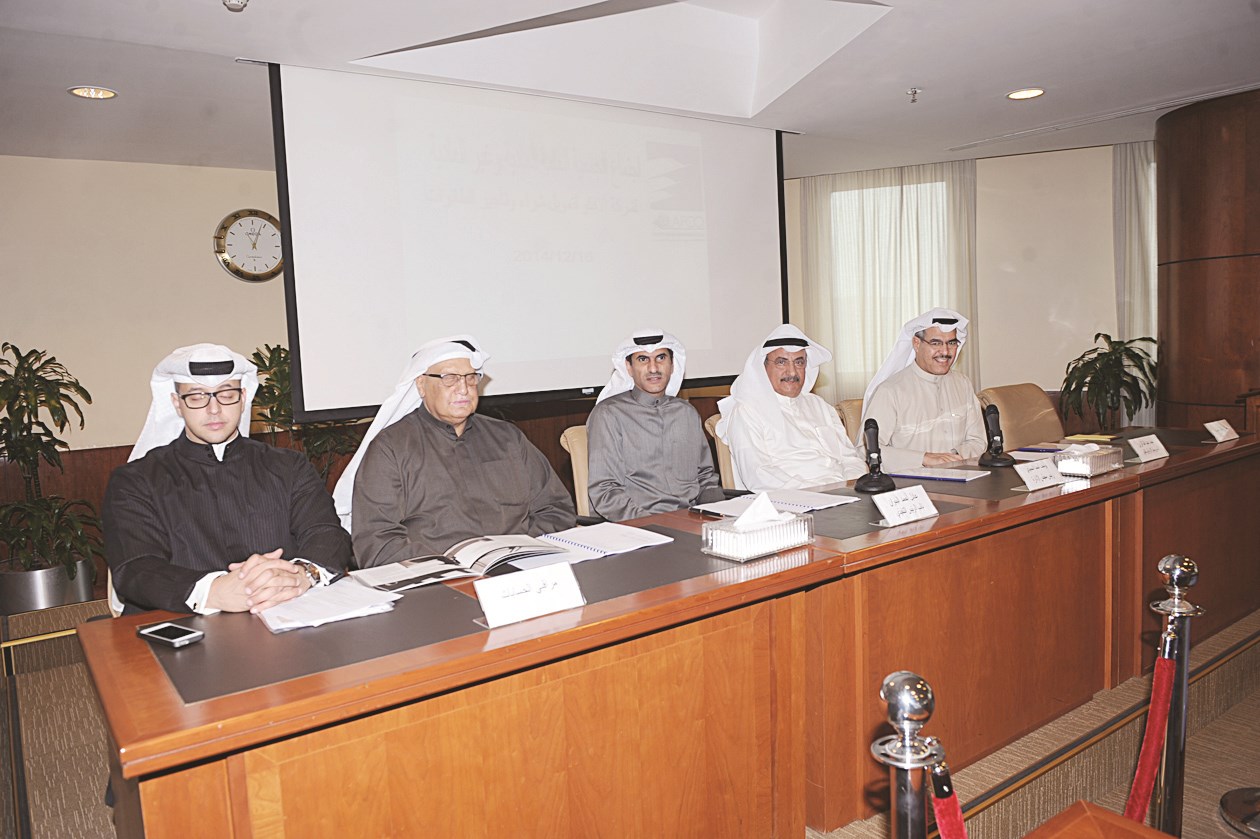 u0627u0644u0632u0628u0646 u0645u062au0631u0626u0633u0627u064b u00abu0627u0644u0639u0645u0648u0645u064au0629u00bb  (u062au0635u0648u064au0631 u062cu0644u0627u0644 u0645u0639u0648u0636)