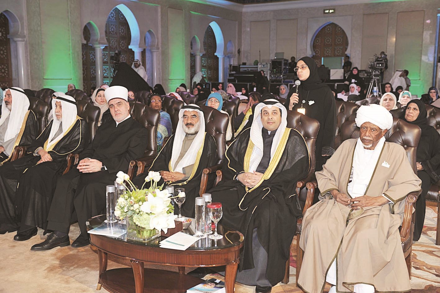 الصانع وسوار الذهب والنشمي والمذكور في مقدم الحضور (تصوير نور هنداوي)