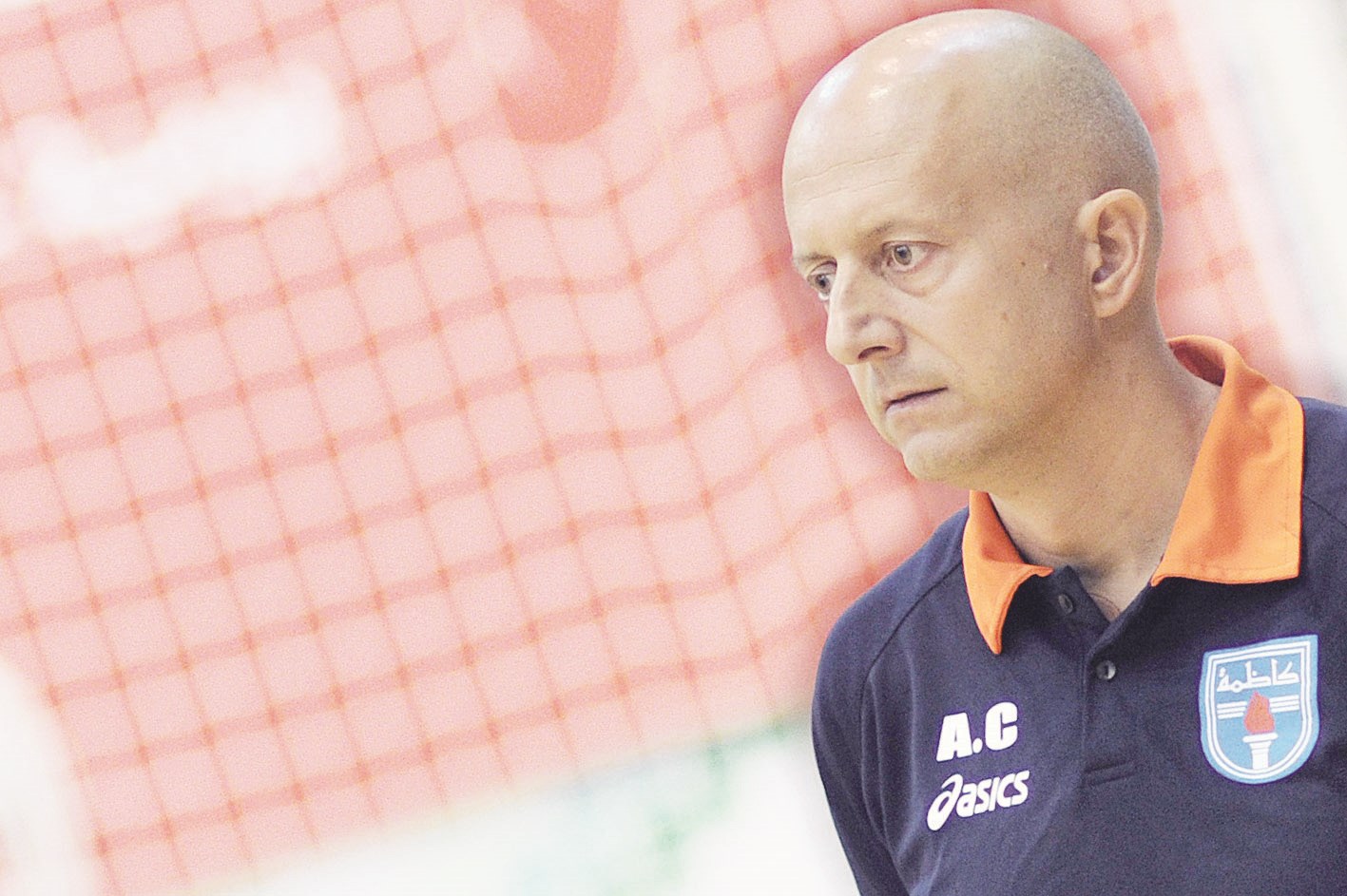 u0645u062fu0631u0628 u0643u0627u0638u0645u0629 u0627u0644u0635u0631u0628u064a u0623u0644u0643u0633u0646u062fu0631 u0628u064au0644u064au062au0634 u0639u064au0646u0647 u0639u0644u0649 u0627u0644u0641u0648u0632 u0627u0644u062bu0627u0644u062b