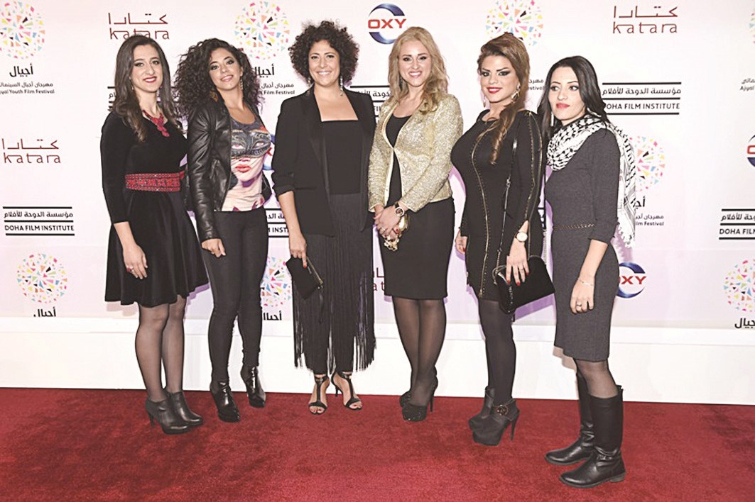 u0645u062eu0631u062cu0629 u0641u064au0644u0645 u0627u0644u0627u0641u062au062au0627u062d u0645u062au0648u0633u0637u0629 u0628u0637u0644u0627u062au0647