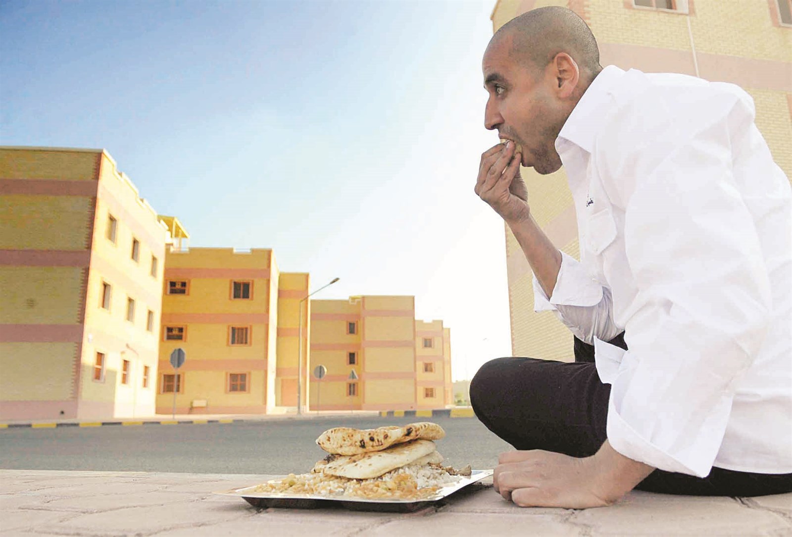 u062au0646u0627u0648u0644 u0627u0644u063au062fu0627u0621 u0639u0644u0649 u0642u0627u0631u0639u0629 u0627u0644u0637u0631u064au0642 (u062au0635u0648u064au0631 u0646u0627u064au0641 u0627u0644u0639u0642u0644u0629)