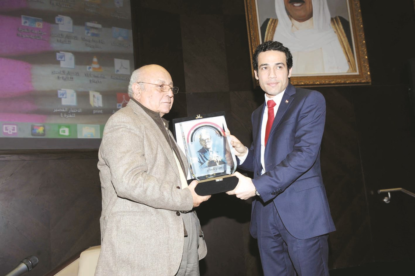 u0646u0628u064au0644 u0628u0647u062cu062a u0645u0643u0631u0645u0627u064b u0633u064au062f u062du062cu0627u0628                           (u062au0635u0648u064au0631 u062cu0644u0627u0644 u0645u0639u0648u0636)