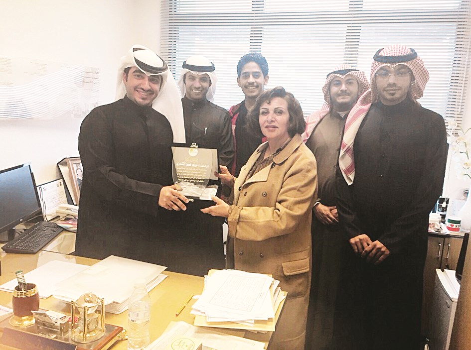 u0645u0631u064au0645 u0627u0644u0643u0646u062fu0631u064a u0648u0623u0639u0636u0627u0621 u0627u0644u0647u064au0626u0629 u0627u0644u0625u062fu0627u0631u064au0629 u0644u0644u0646u0627u062fu064a u0627u0644u0633u064au0627u0633u064a