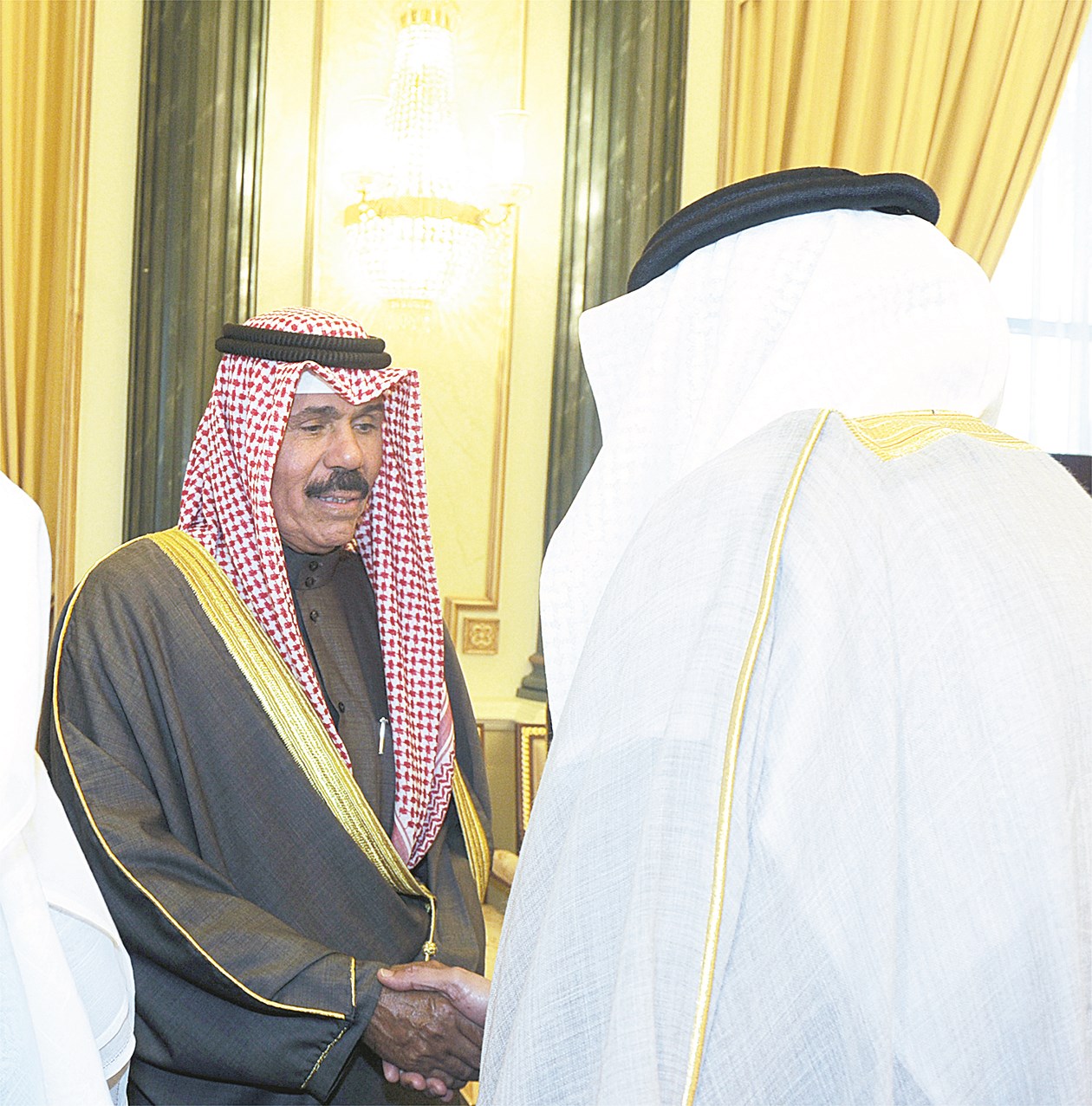 u0646u0627u0626u0628 u0627u0644u0623u0645u064au0631 u064au062au0644u0642u0649 u062au0639u0627u0632u064a u0627u0644u0632u064au0627u0646u064a