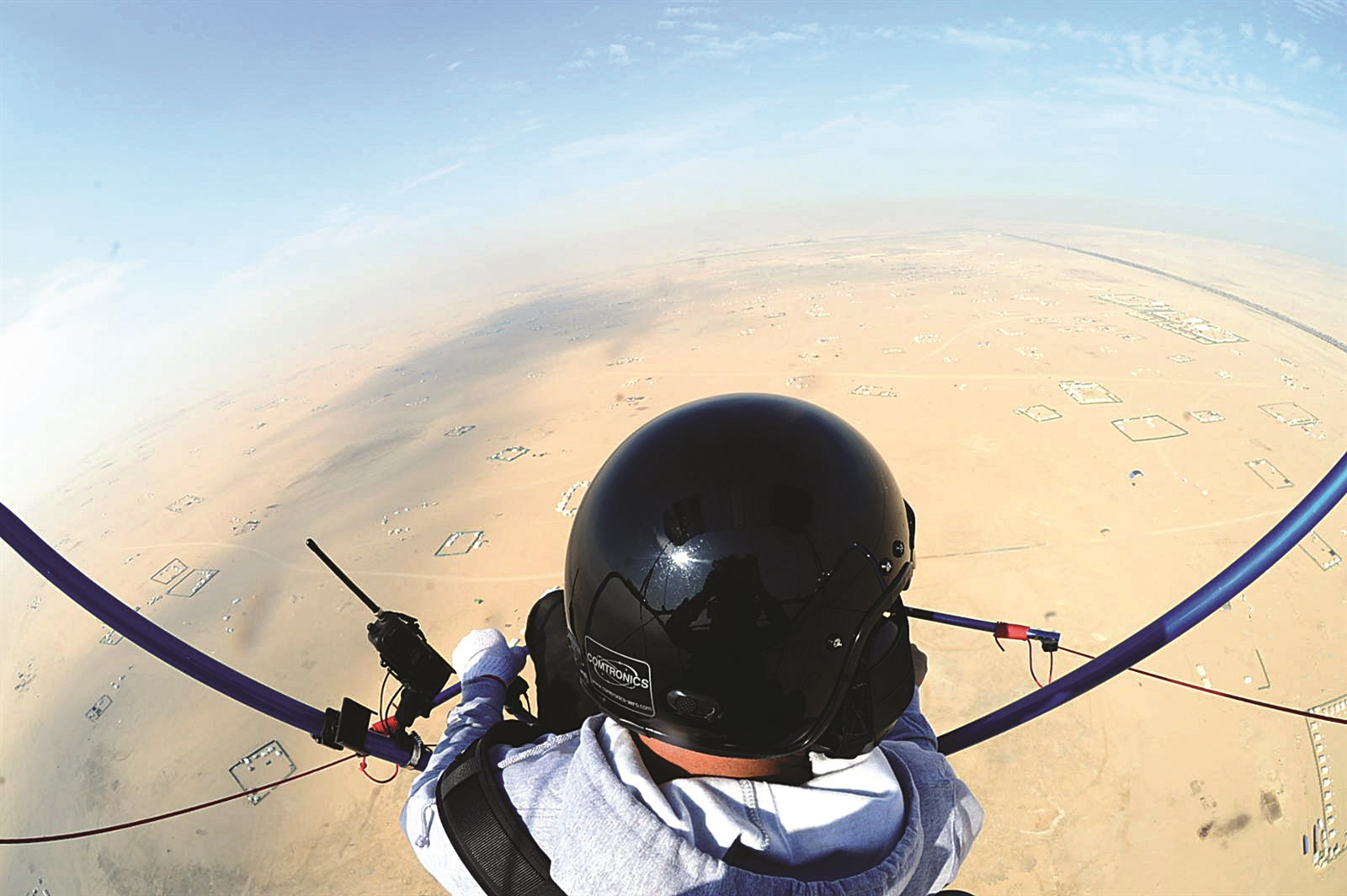 نظرة من السماء إلى أرض الكويت