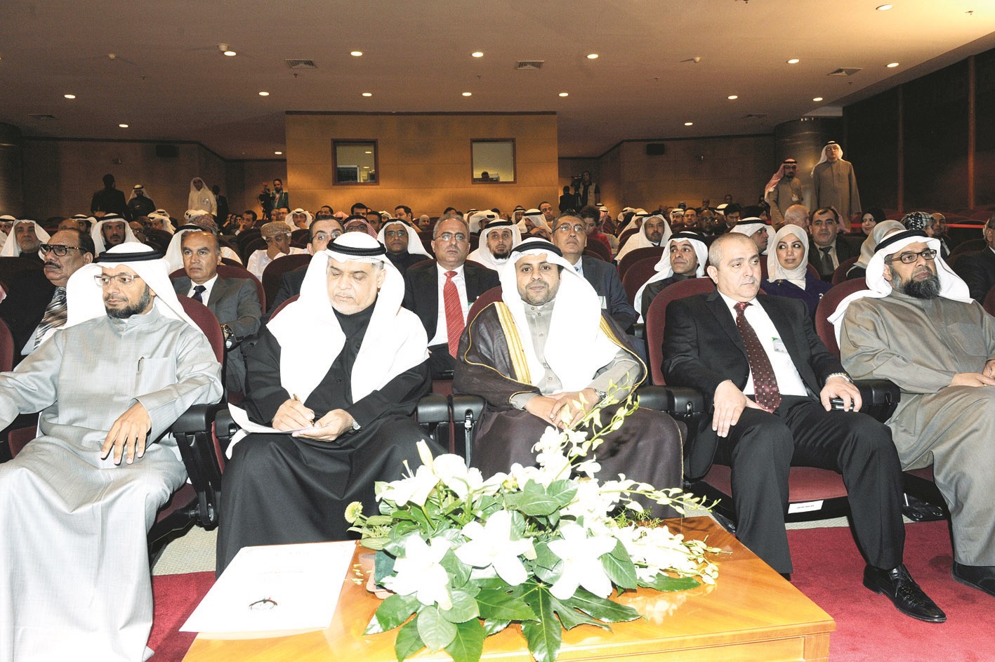 u0645u0642u062fu0645u0629 u0627u0644u062du0636u0648u0631 u062eu0644u0627u0644 u0627u0644u0627u0641u062au062au0627u062d (u062au0635u0648u064au0631 u0643u0631u0645 u0630u064au0627u0628)