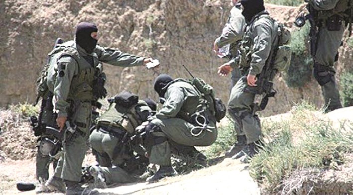 عناصر من الجيش التونسي خلال مواجهات مع مسلحين