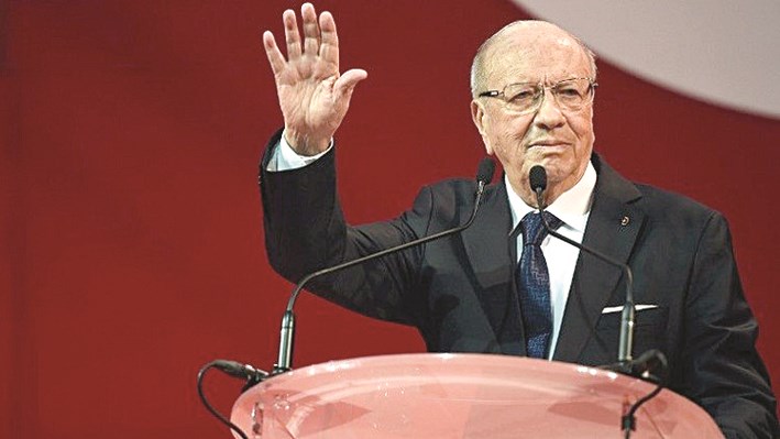 السبسي بعد إعلان فوزه في انتخابات الرئاسة في تونس