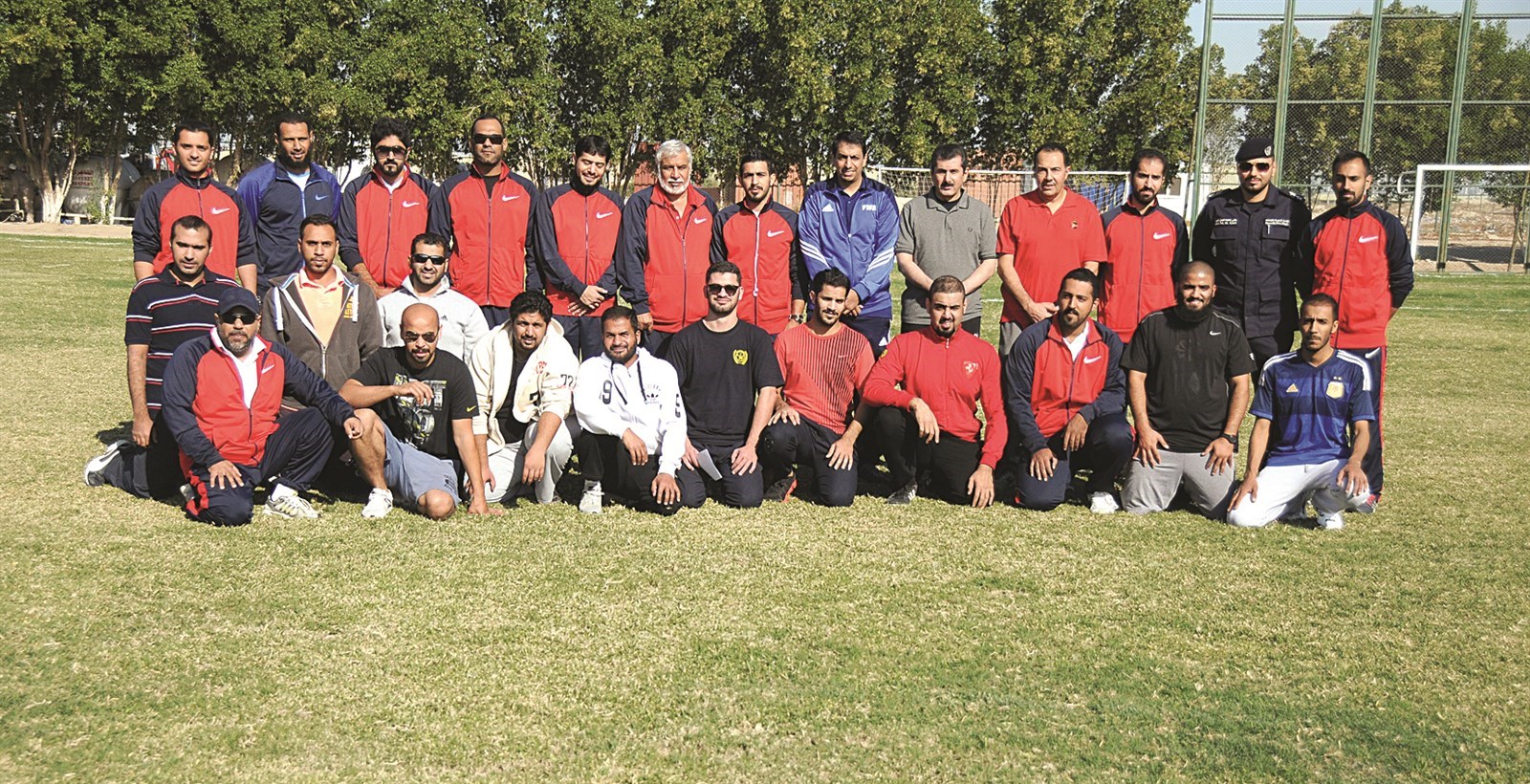 u0627u0644u0645u0643u0631u0627u062f u0645u062au0648u0633u0637u0627u064b u0639u0646u0627u0635u0631 u0627u0644u0645u0643u0627u0641u062du0629 u0641u064a u0644u0642u0637u0629 u062cu0645u0627u0639u064au0629