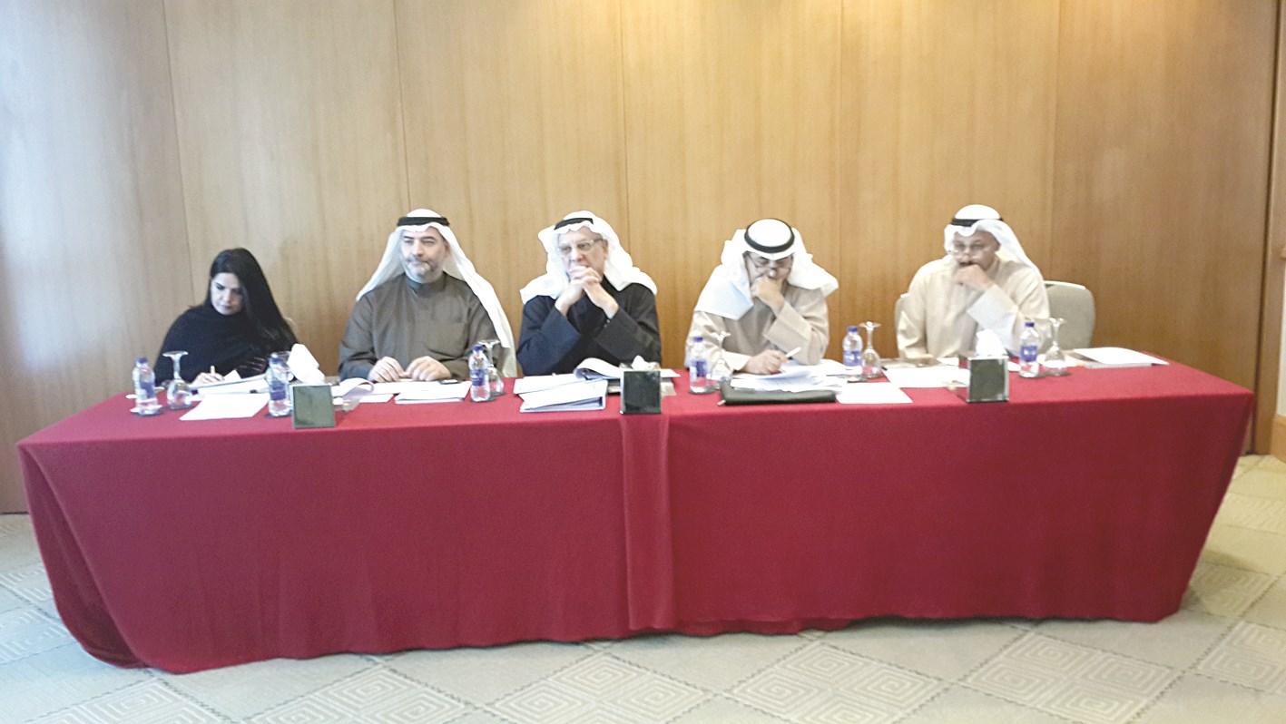 u0627u0644u0628u062du0631 u0645u062au0631u0626u0633u0627u064b u0639u0645u0648u0645u064au0629 u0627u0644u0634u0631u0643u0629