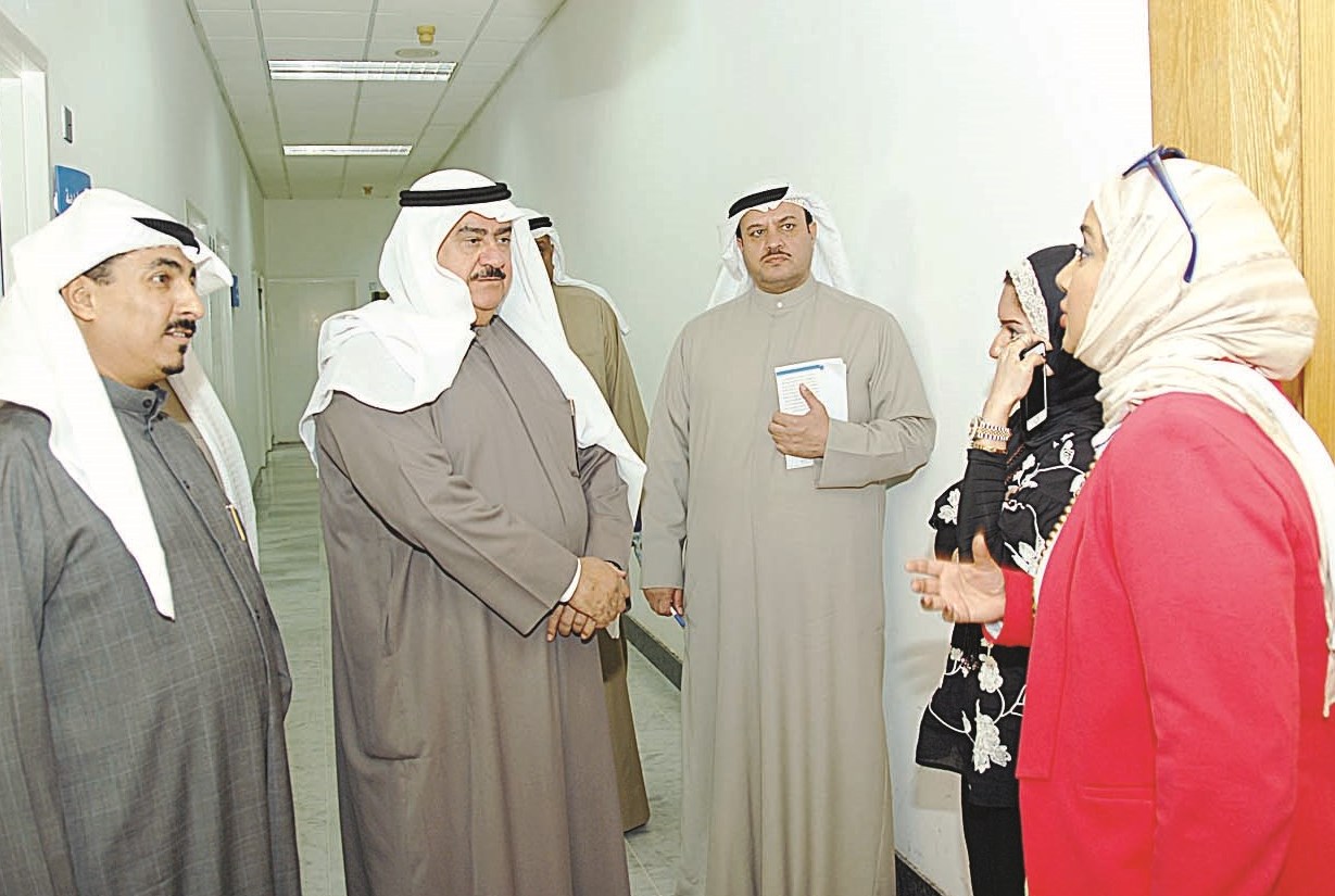 u0627u0644u0645u062du0627u0641u0638 u0623u062bu0646u0627u0621 u0627u0644u062cu0648u0644u0629